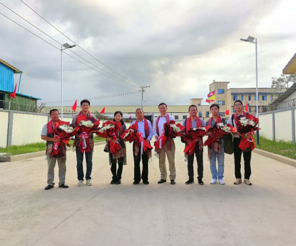 嘉兴市政协盛全生副主席一行调研威尼斯8040丝绸（柬埔寨）工业园